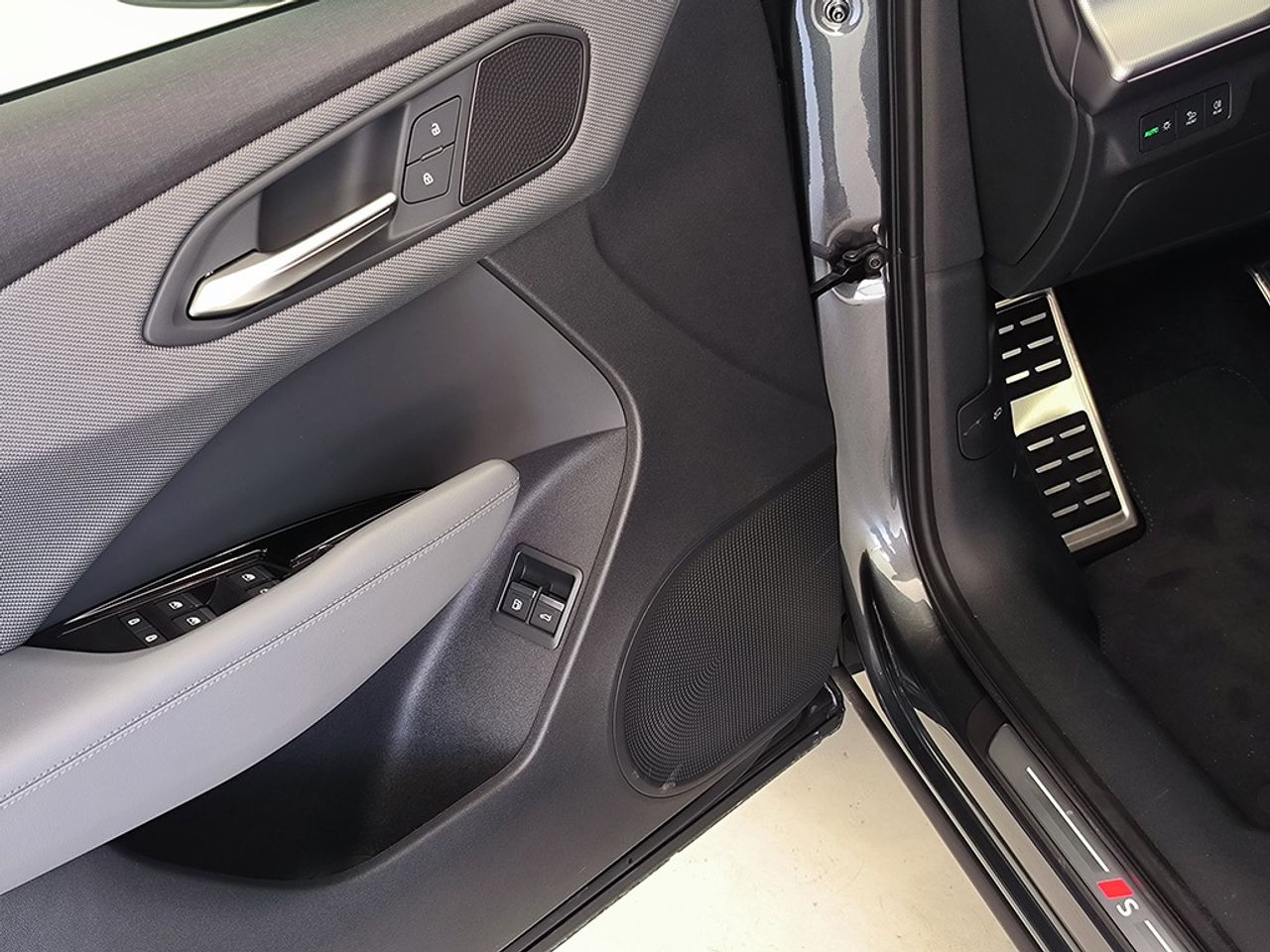 Audi Q3 Suv Advanced E-hybrid 200 Kw Stronic - Foto 2