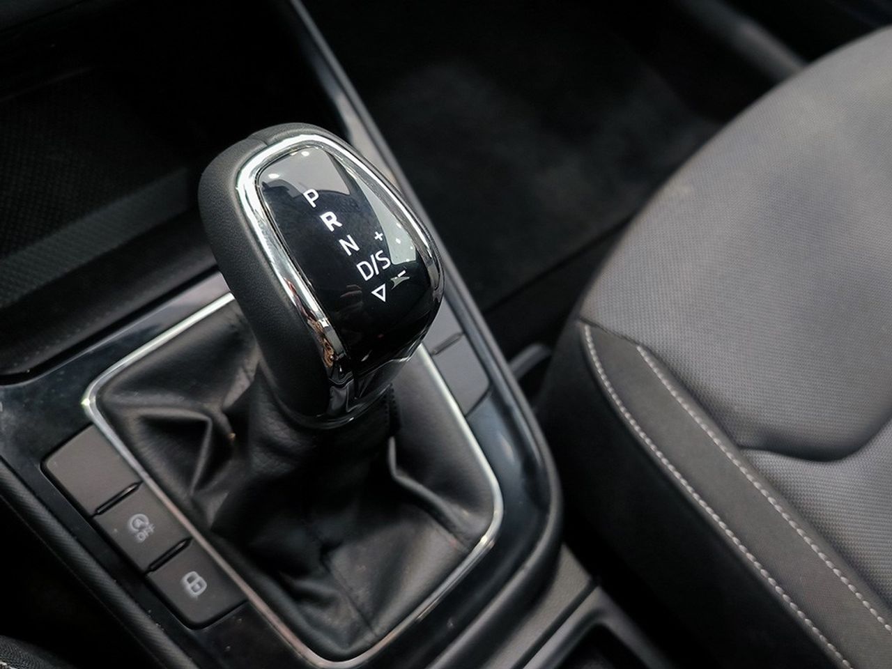 Skoda Fabia 1.0 Tsi 115 Cv Dsg Desing - Foto 2