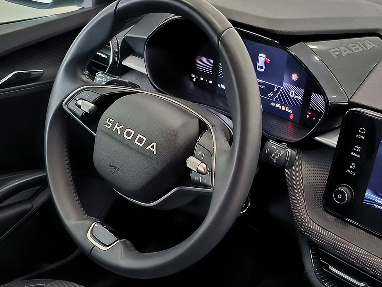 Skoda Fabia 1.0 Tsi 115 Cv Dsg Desing - Foto 2