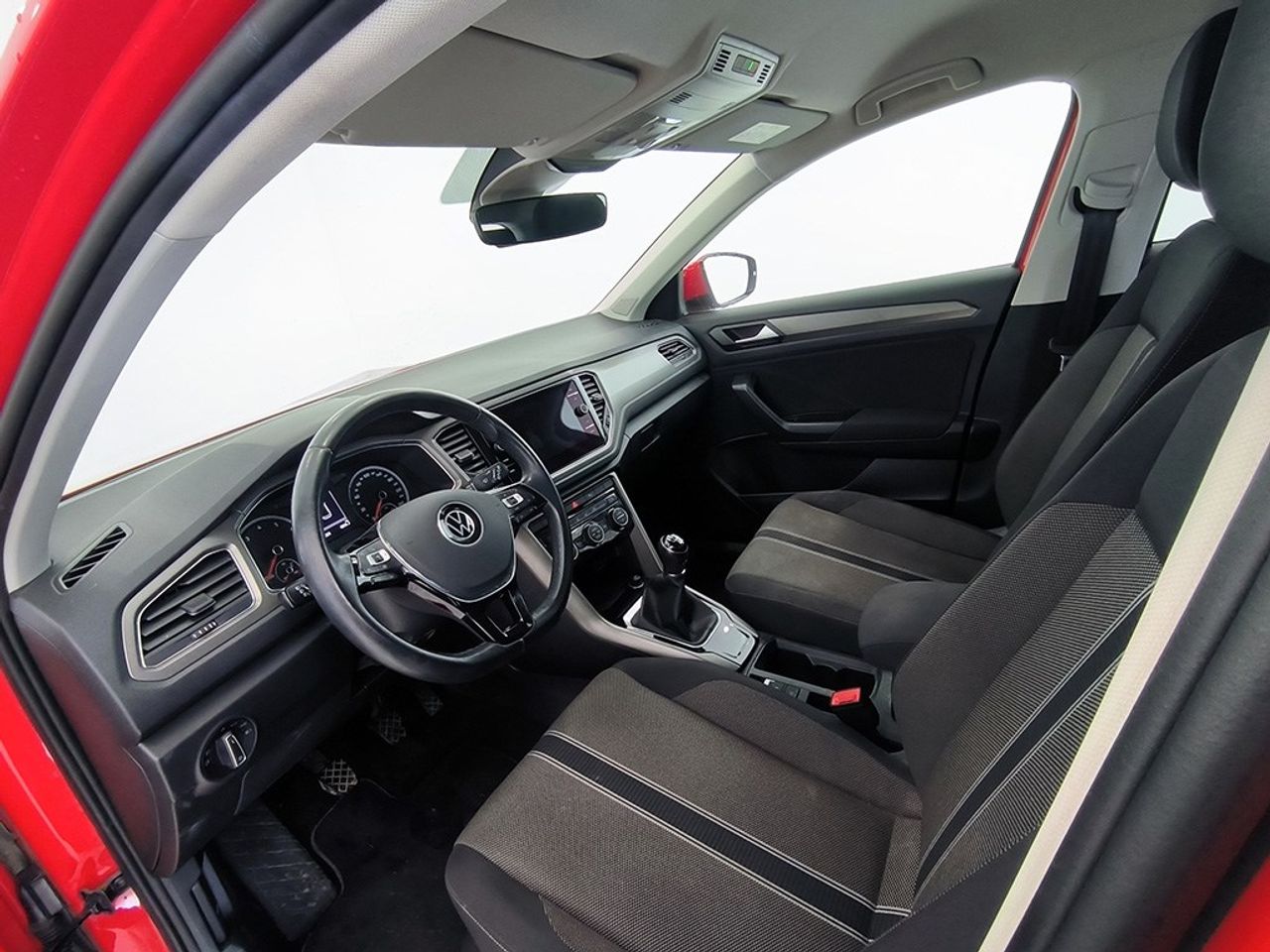 Volkswagen T-roc 1.5 Tsi 150cv Advance Rline - Foto 2