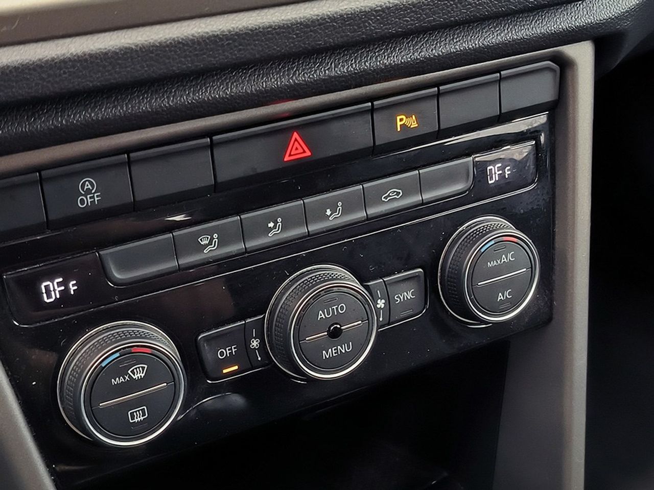 Volkswagen T-roc 1.5 Tsi 150cv Advance Rline - Foto 2