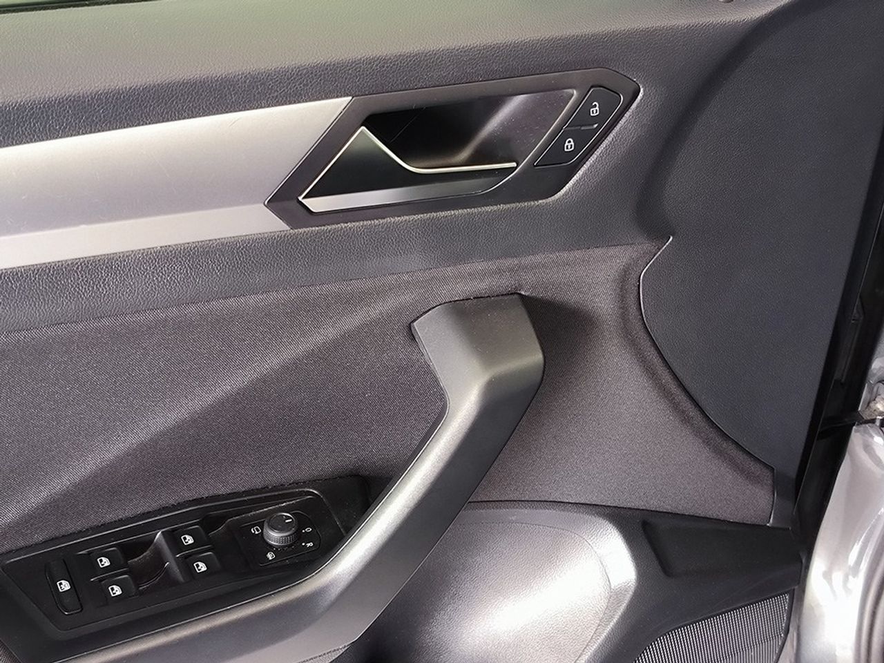 Volkswagen T-roc 2.0 Tdi 115cv Life - Foto 2