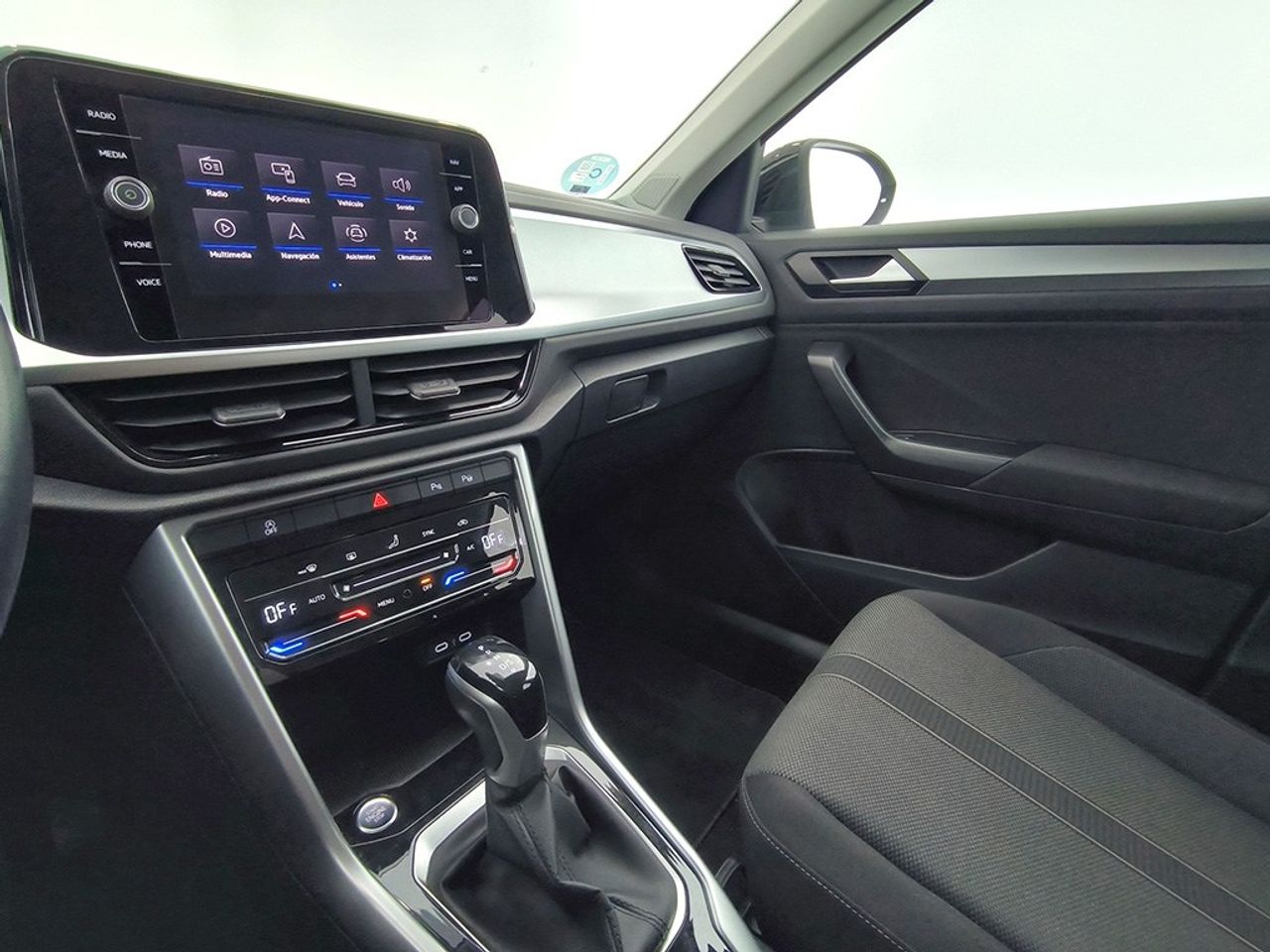 Volkswagen T-roc 2.0 Tdi 150 Cv Dsg Dark - Foto 2