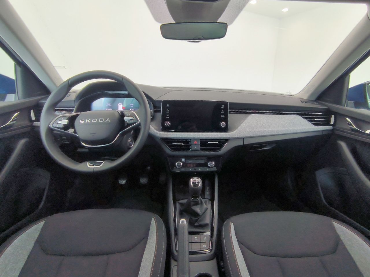 Skoda Kamiq 1.0 Tsi 115 Cv Selection - Foto 2