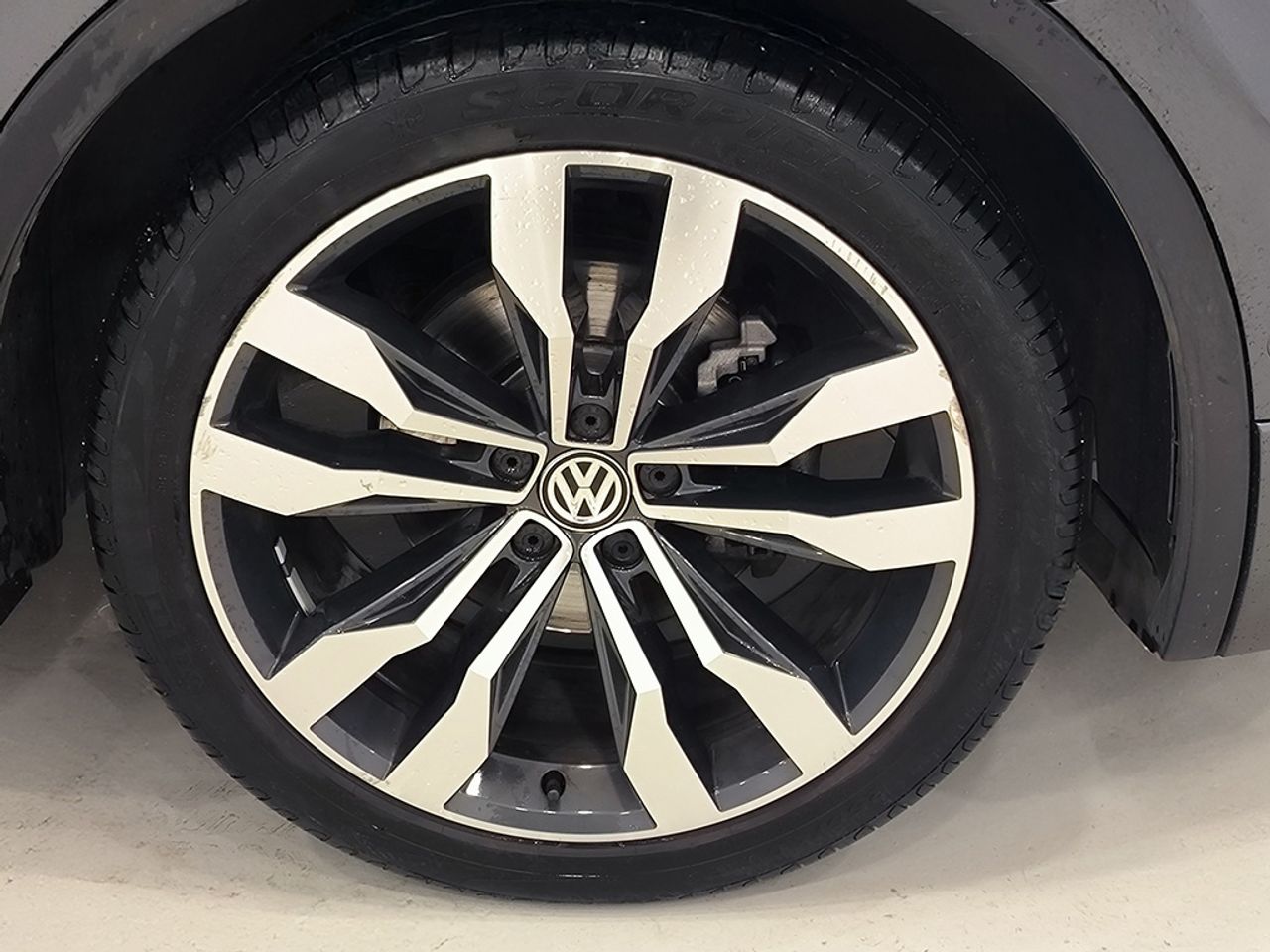 Volkswagen Tiguan 15 Tsi 150cv Dsg Sport - Foto 2