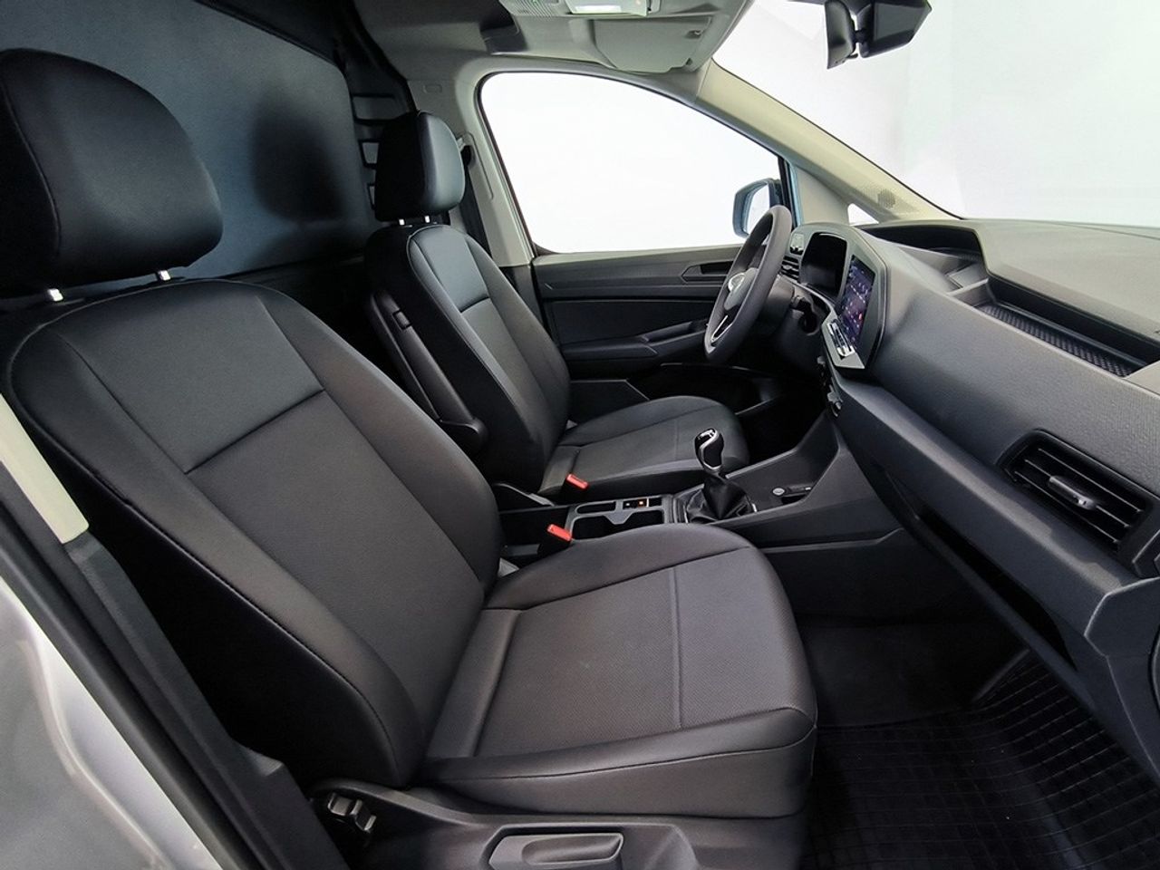 Volkswagen Caddy cargo maxi 2.0 tdi 102 cv *** SEMINUEVO*** - Foto 2