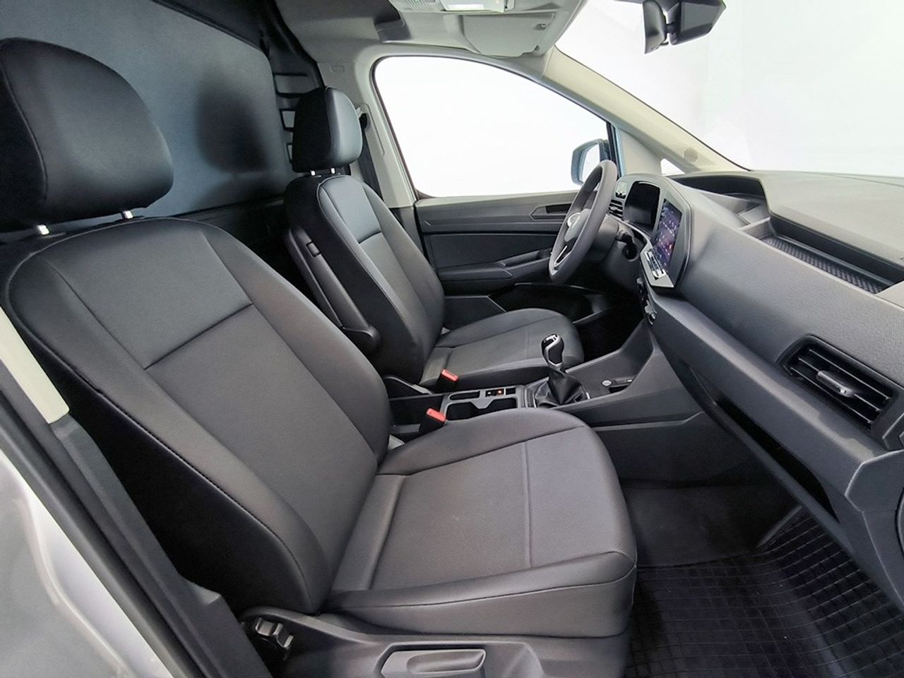 Volkswagen Caddy cargo maxi 2.0 tdi 102 cv *** SEMINUEVO*** - Foto 2