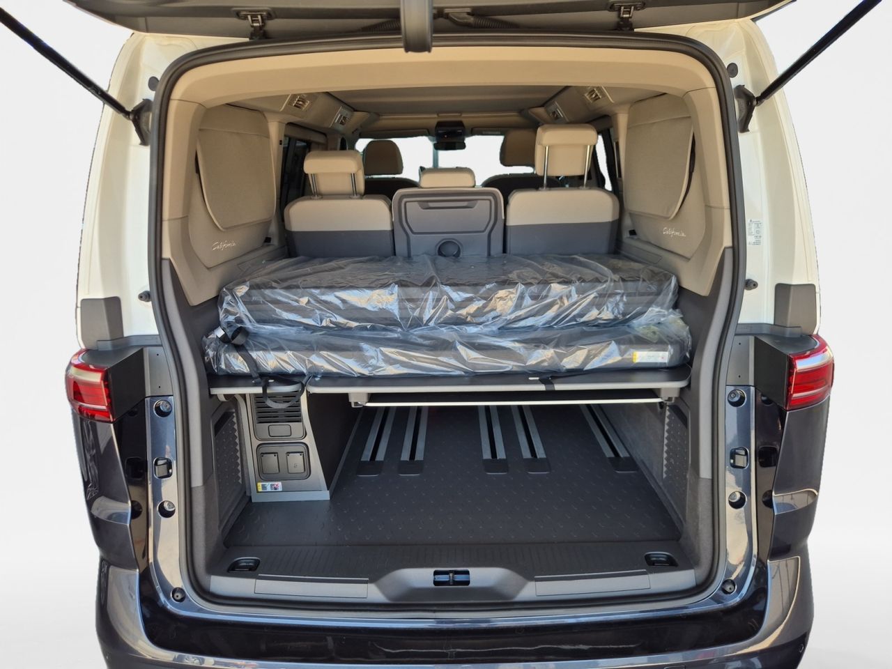 Volkswagen California Beach Tour 2.0 Tdi 150 Cv - Foto 2