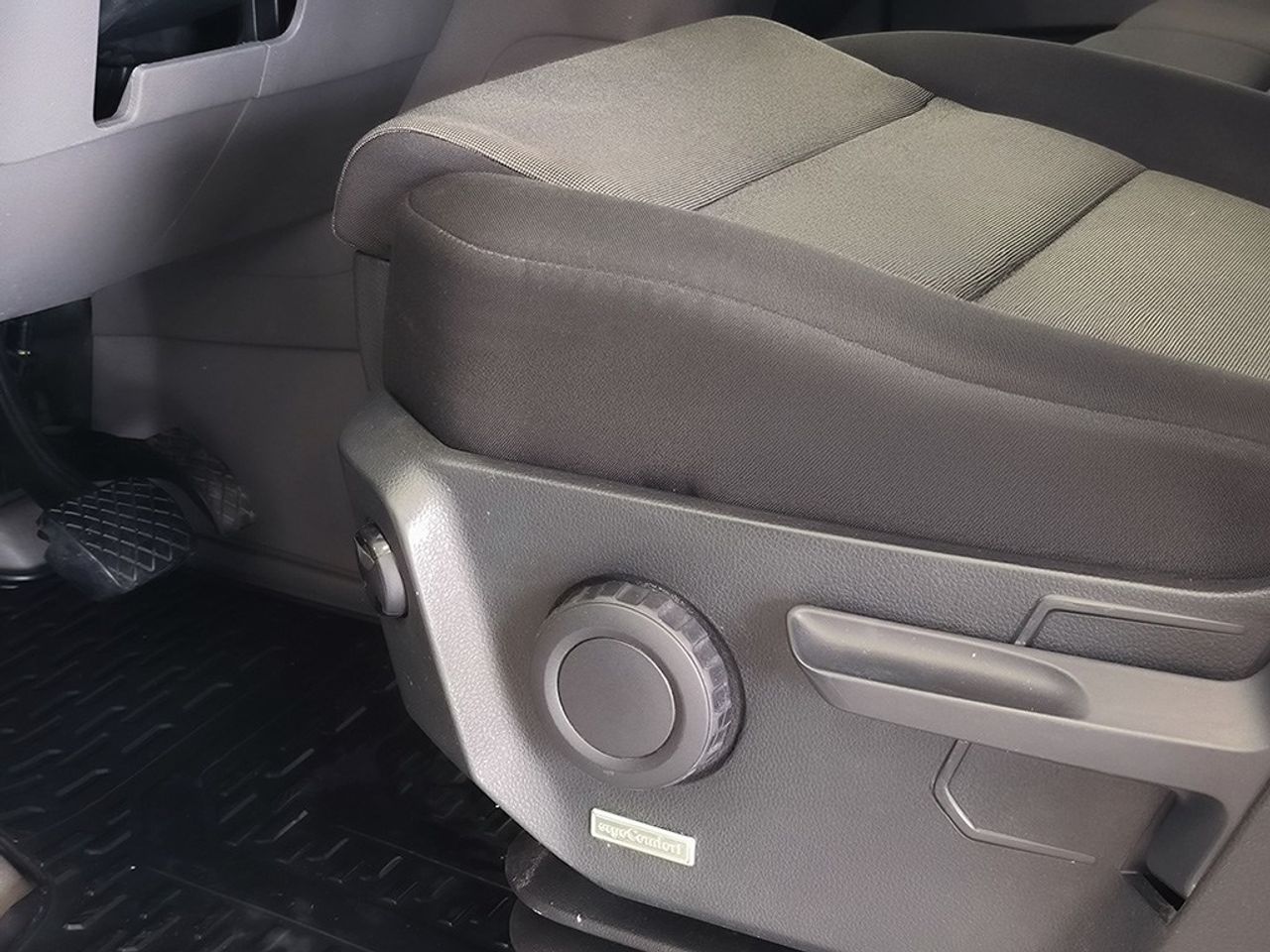 Volkswagen Crafter 2.0 Tdi 140 Cv Dsg L3h2 Furgon - Foto 2