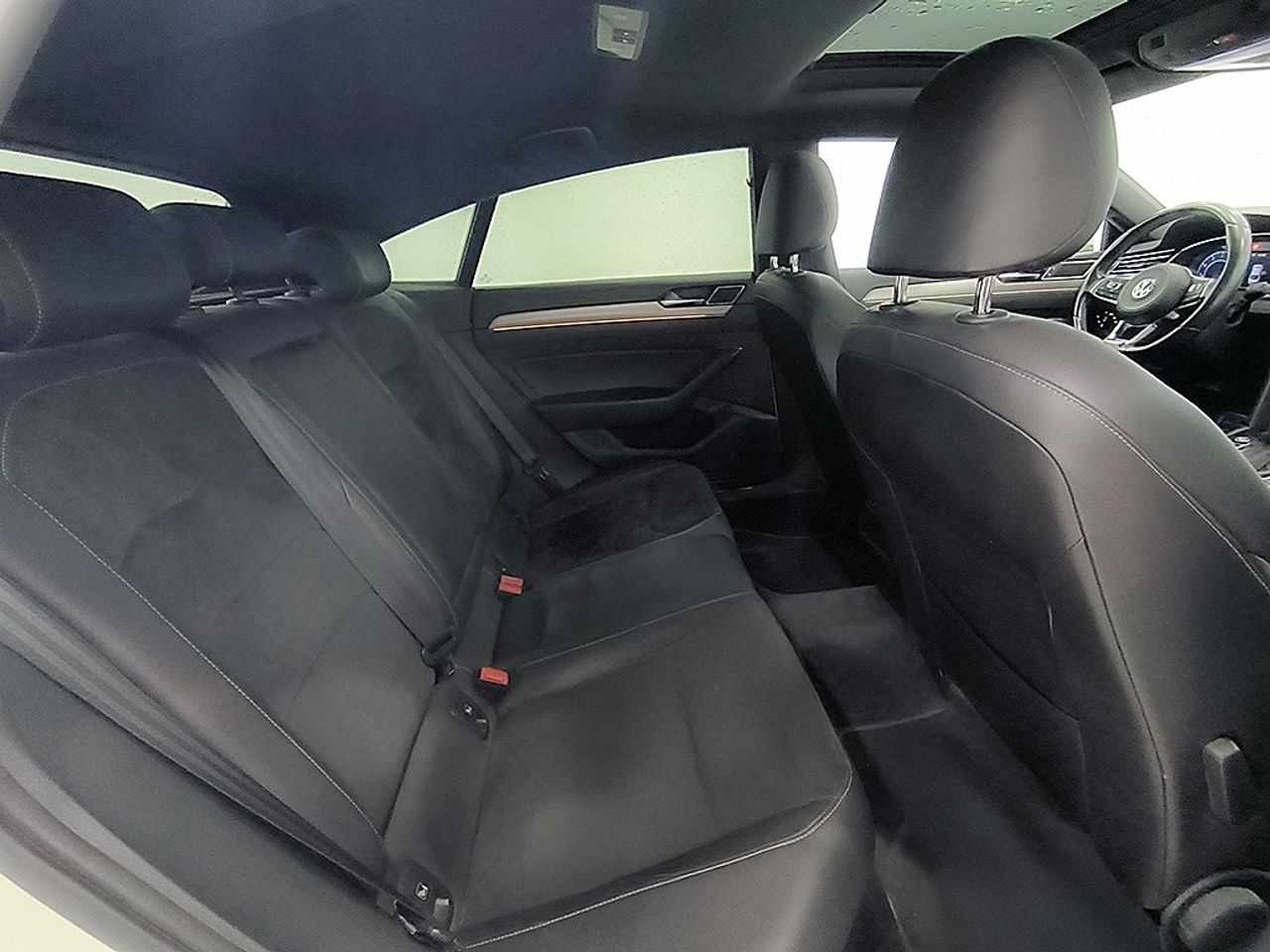 Volkswagen Arteon 20 Tsi 190cv Dsg R-line - Foto 2