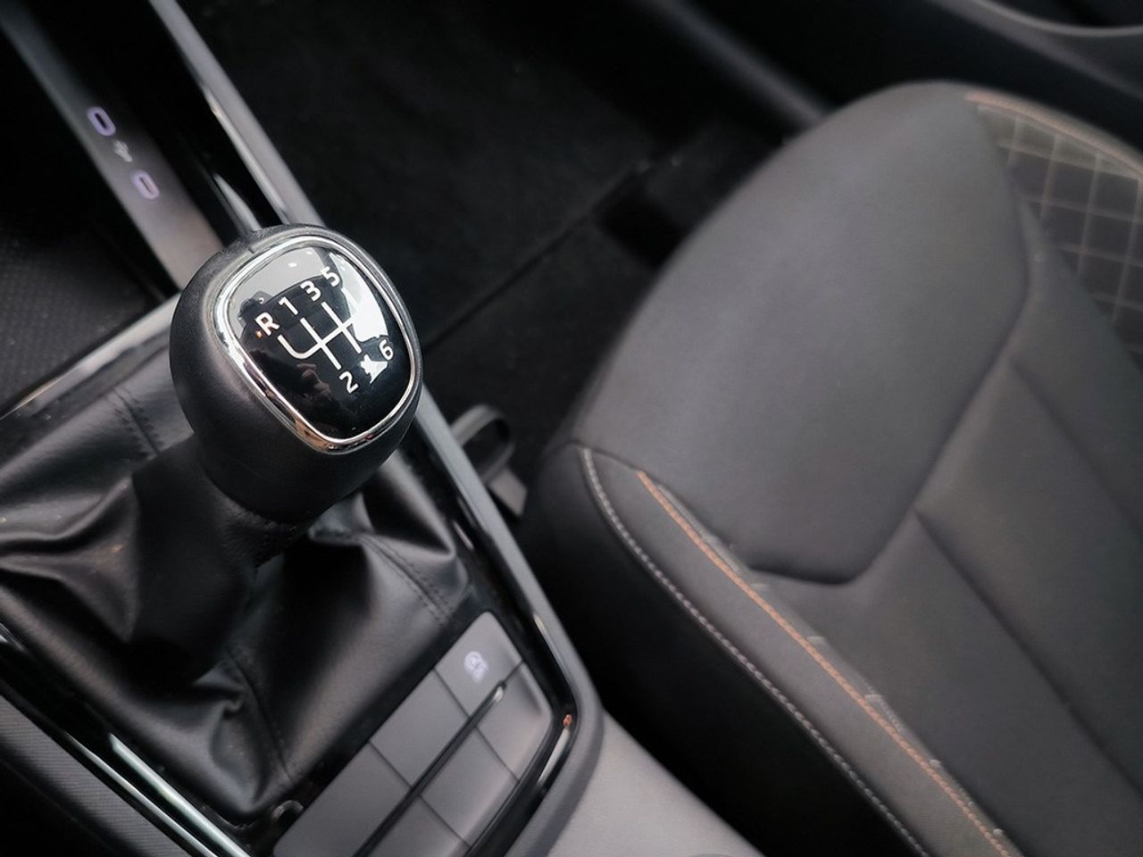 Skoda Kamiq 10 Tsi 110cv Ambition - Foto 2