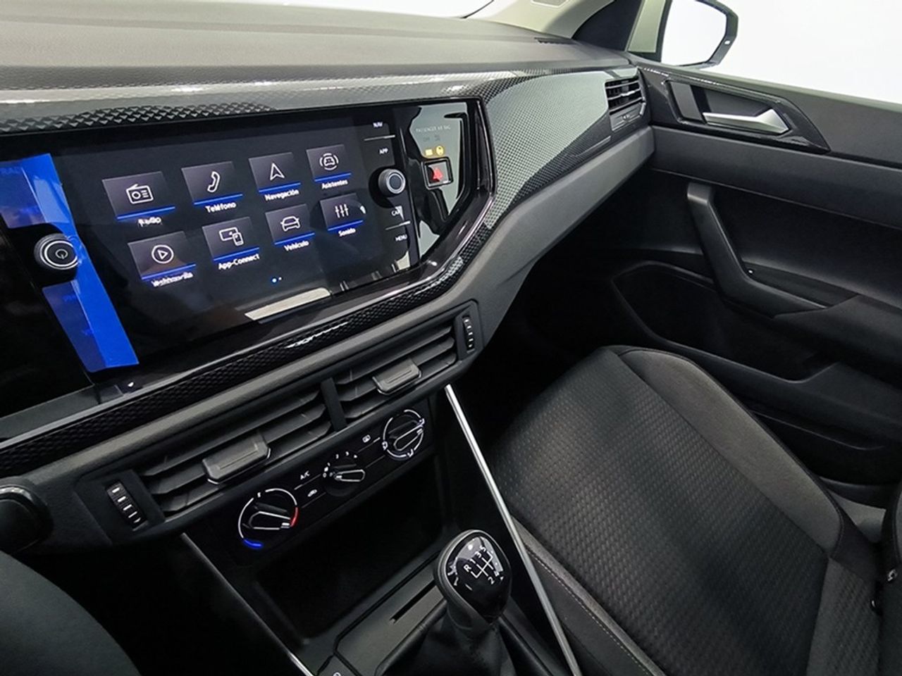 Volkswagen Polo 1.0 Tsi 95 Cv Life - Foto 2