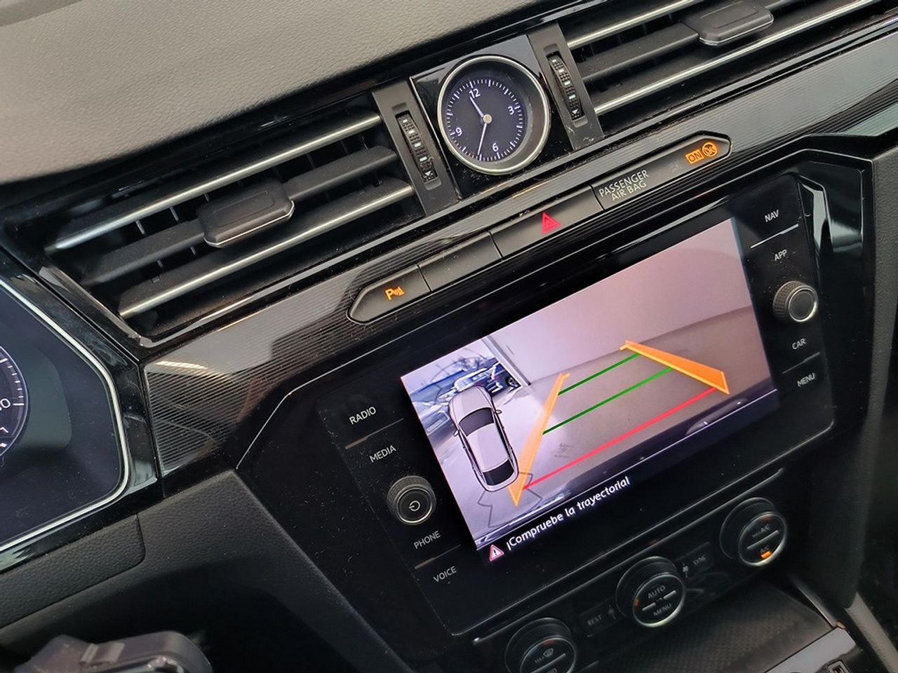 Volkswagen Arteon 20 Tdi 150cv Dsg - Foto 2