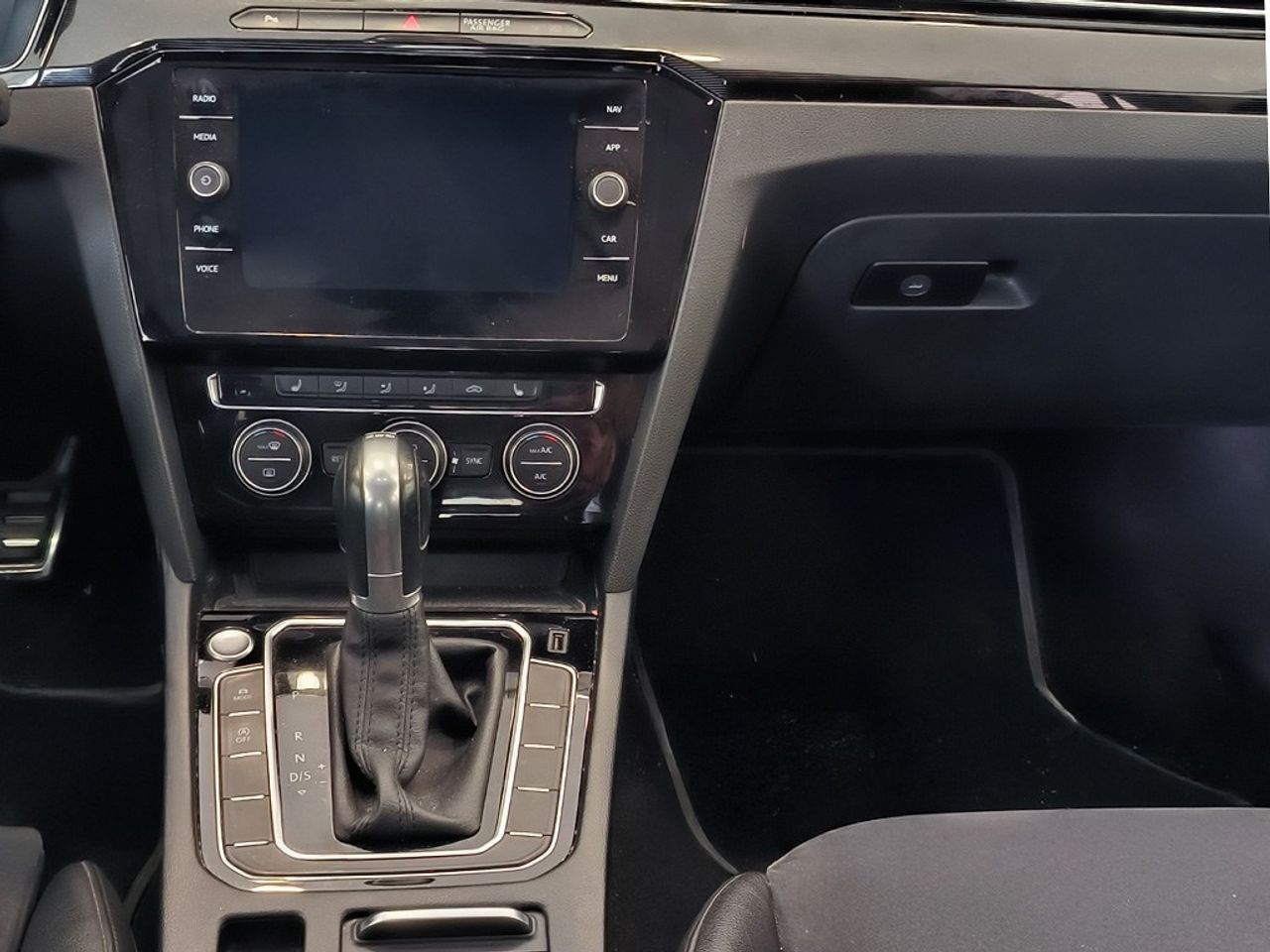 Volkswagen Arteon 20 Tdi 150cv Dsg - Foto 2