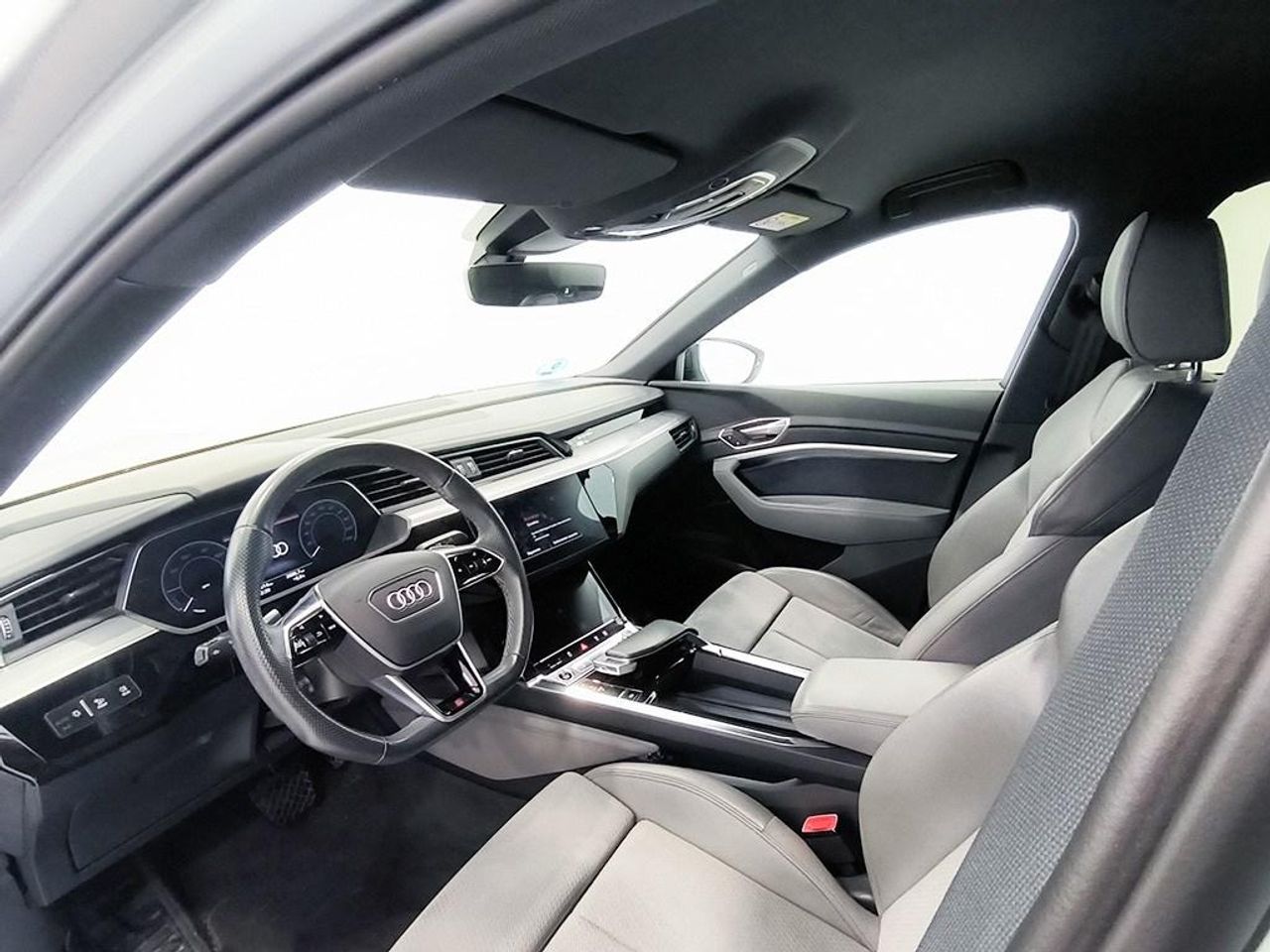 Audi E-tron Sb 55 Quattro Black Line 408cv - Foto 2