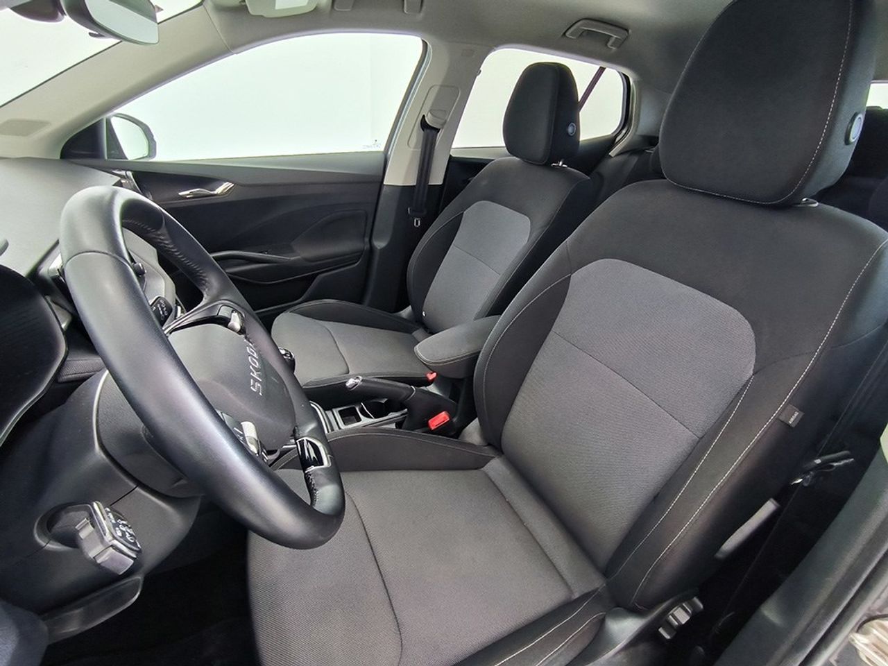 Skoda Fabia 1.0 Tsi 95 Cv Selection - Foto 2