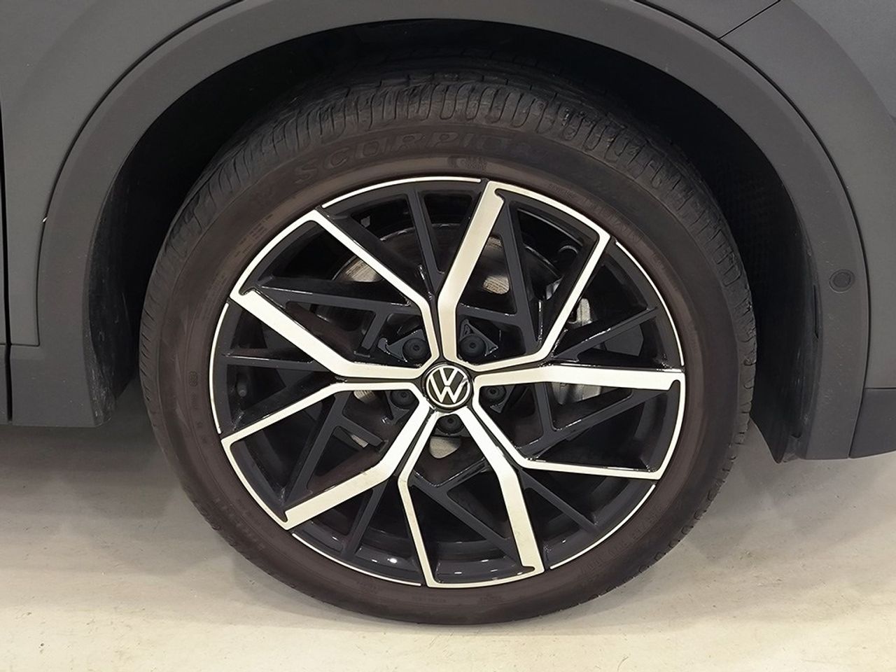 Volkswagen Tiguan 1.5 Tsi Ehybrid 1 - Foto 2