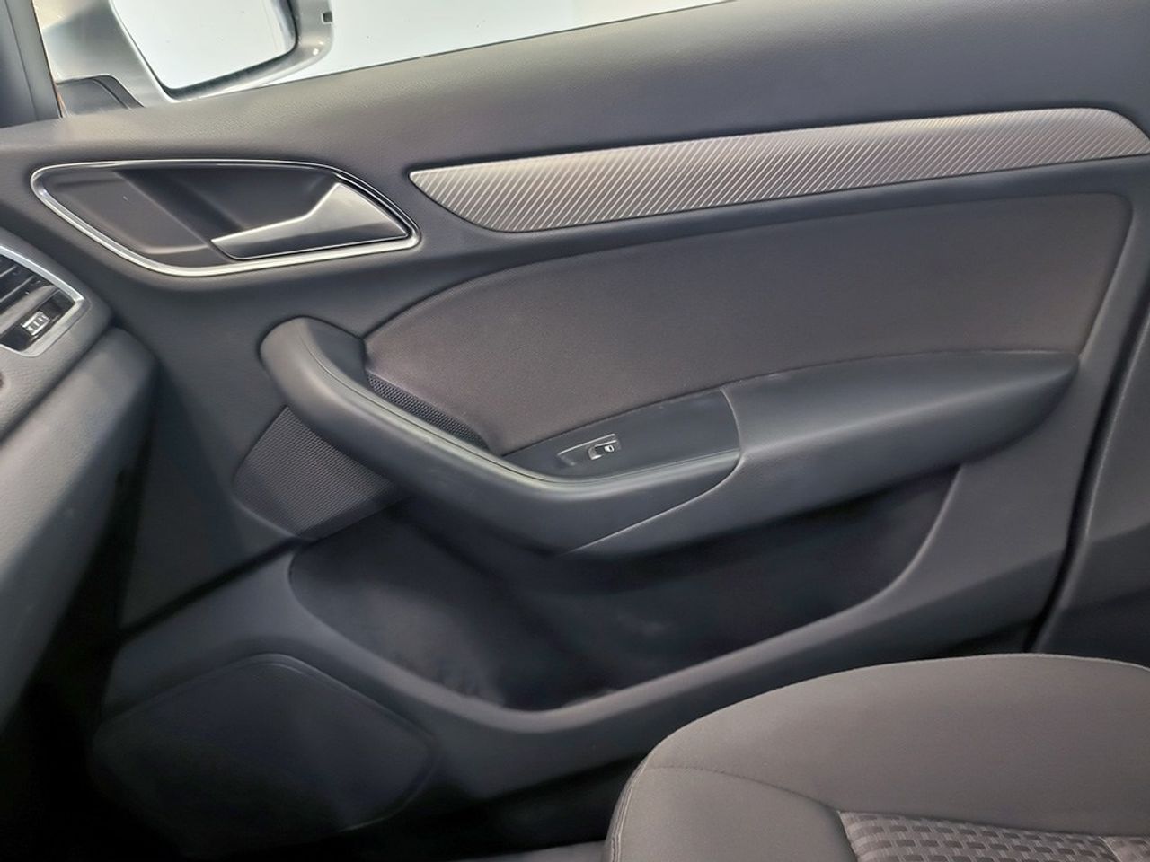 Audi Q3 1.4 Tsi 150 Cv - Foto 2