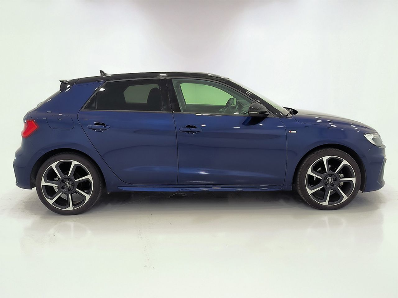 Audi A1 Sb 30 Tfsi 116 Cv Stronic Black Edicion - Foto 2