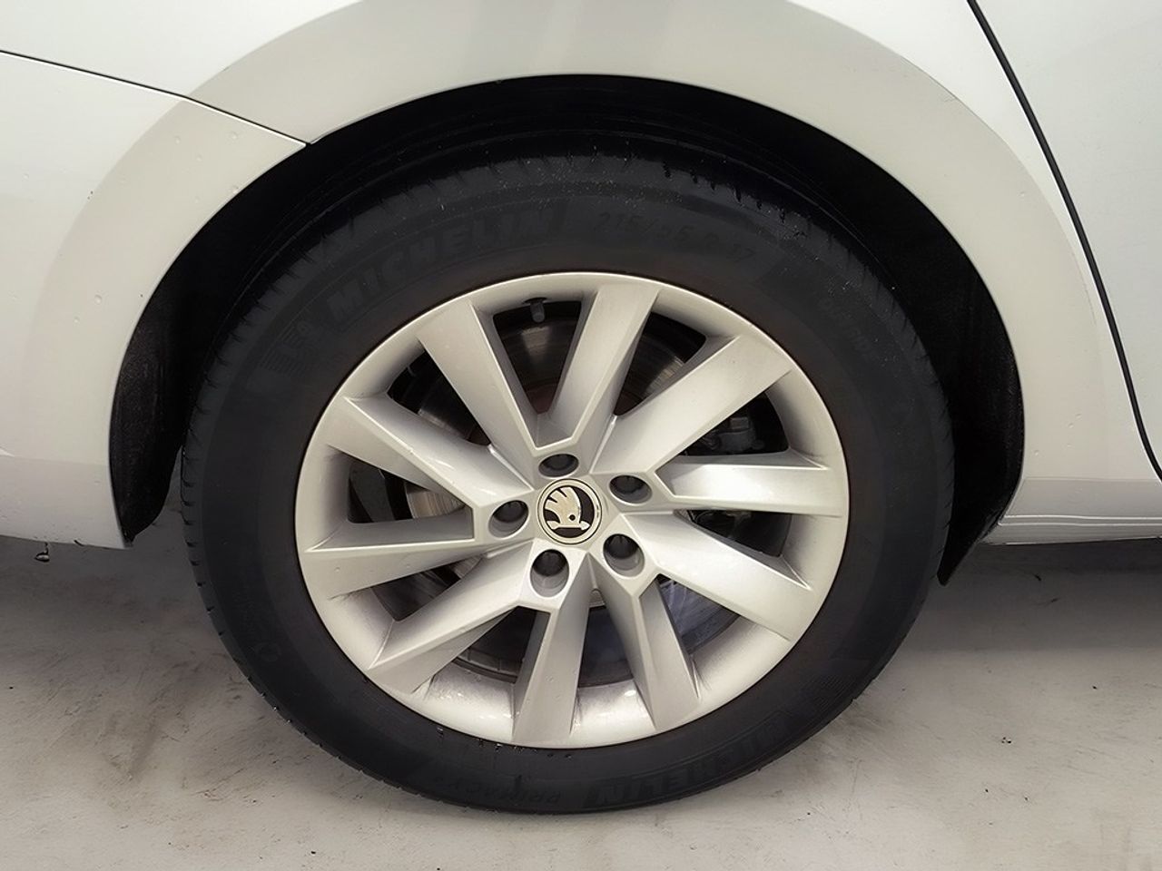 Skoda Superb 20 Tdi 150cv Dsg Ambition - Foto 2