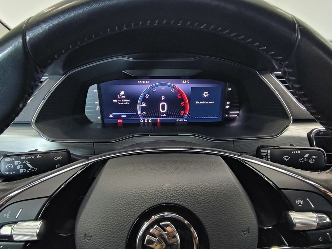 Skoda Superb 20 Tdi 150cv Dsg Ambition - Foto 2