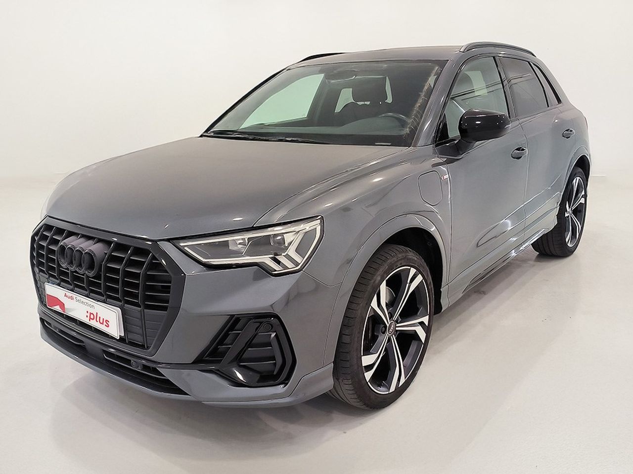 Audi Q3 45 Tfsie 245 Cv Stronic Black Line - Foto 2