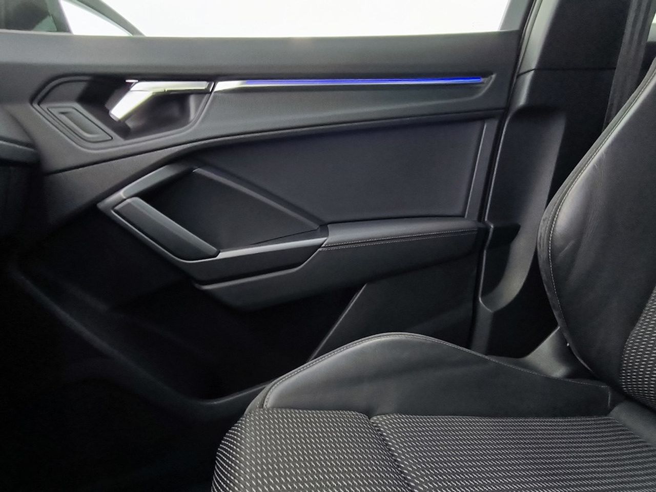 Audi Q3 45 tfsie 245 cv stronic black line - Foto 2