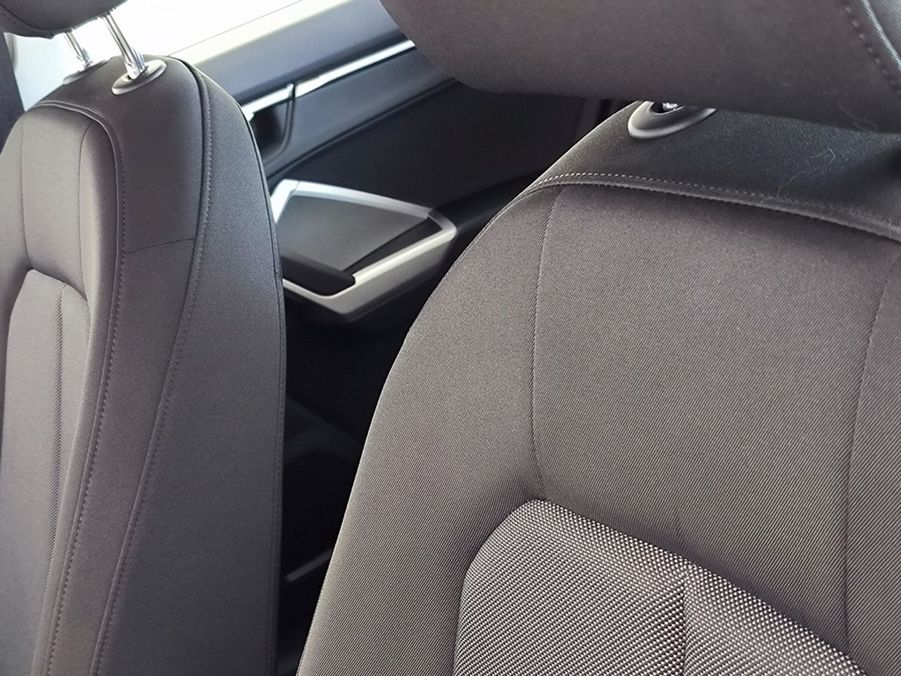 Audi Q3 35 Tfsi 150cv Stronic - Foto 2
