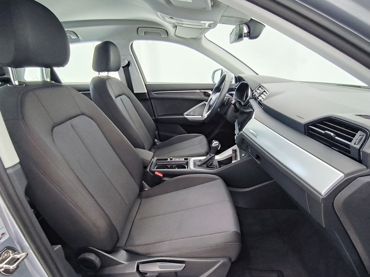 Audi Q3 35 Tfsi 150cv Stronic - Foto 2