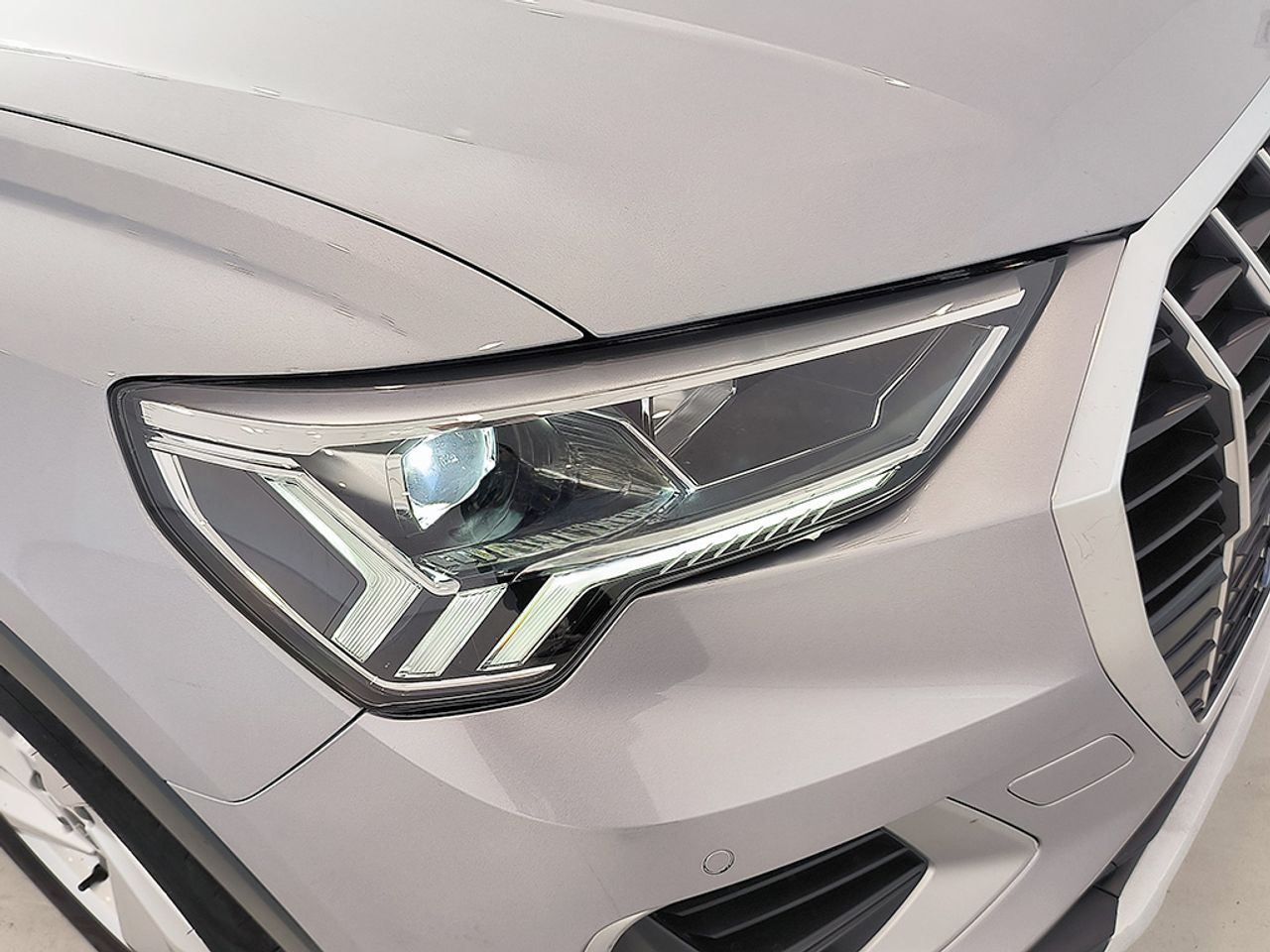 Audi Q3 35 Tfsi 150cv Stronic - Foto 2