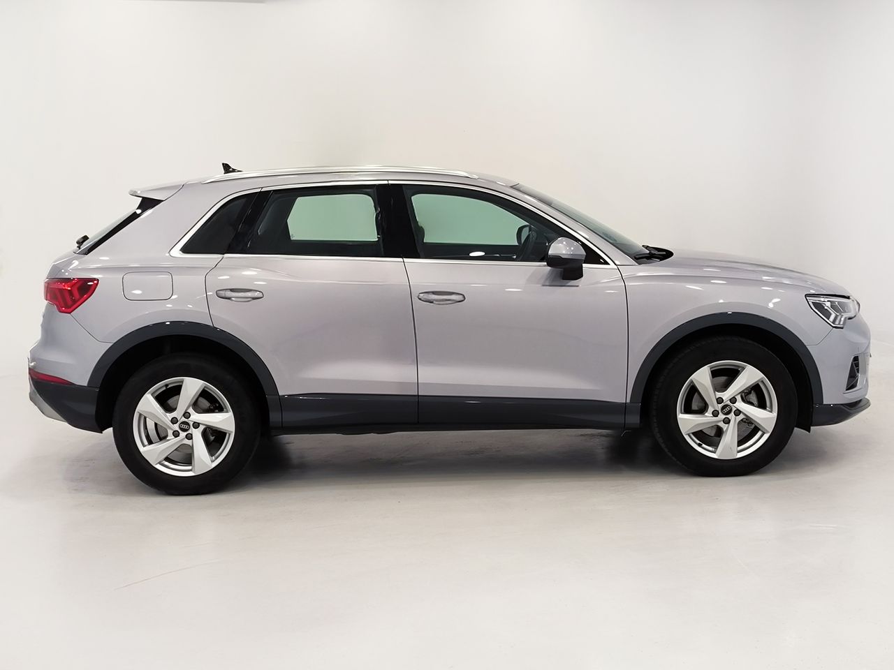 Audi Q3 35 Tfsi 150cv Stronic - Foto 2