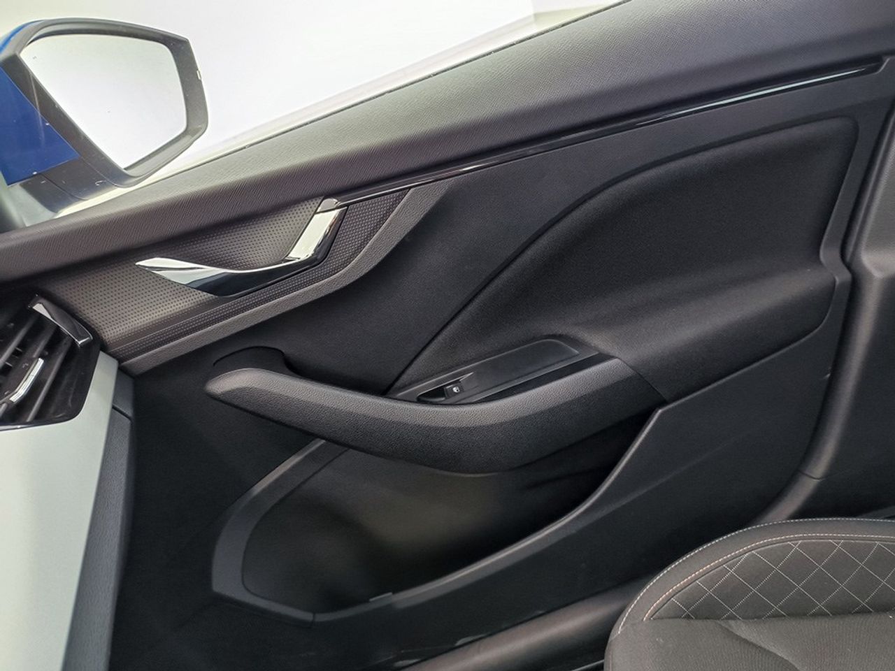 Skoda Kamiq 10 tsi 110cv ambition - Foto 2