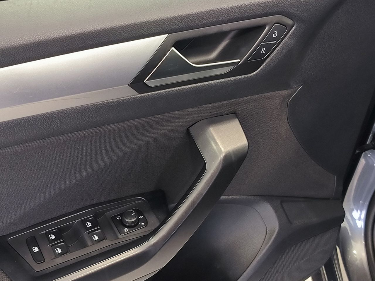 Volkswagen T-roc T- Roc 10 Tsi 110cv Life - Foto 2