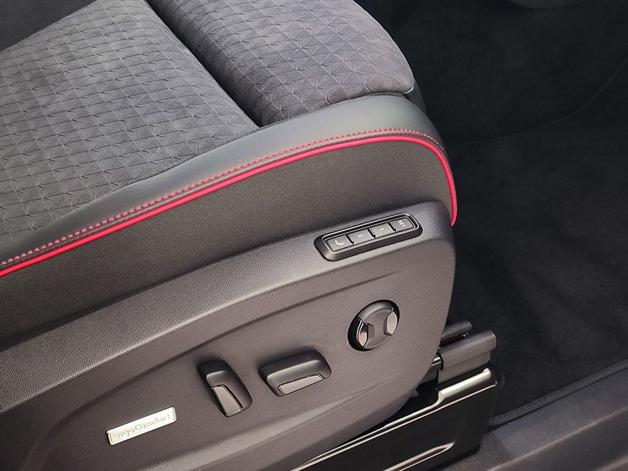 Volkswagen ID.BUZZ id. buzz  gtx 7-asientos batalla larga  4motion 25 - Foto 2