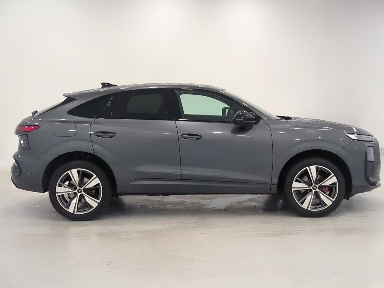 Audi Q3 sportback lanch ed.tfsi 110km s tronic - Foto 2