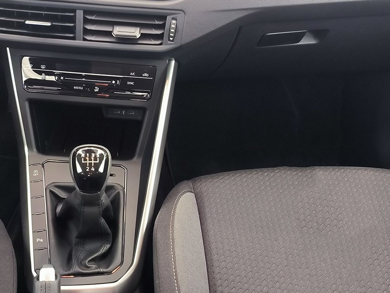 Volkswagen Polo mas 1.0 tsi 95 cv - Foto 2