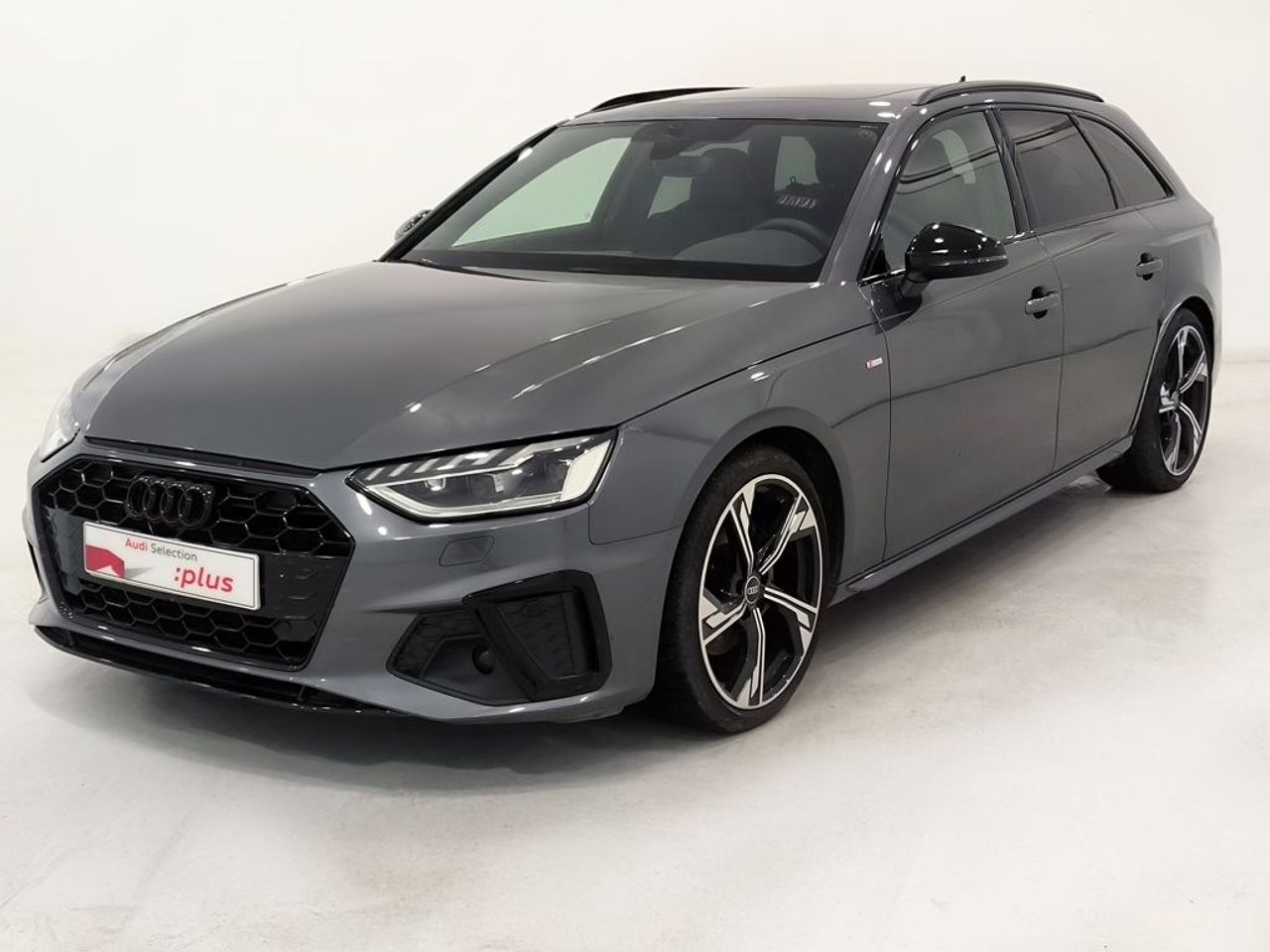 Audi A4 Avant 35 Tdi 163cv Stronic Black Line Limited - Foto 2