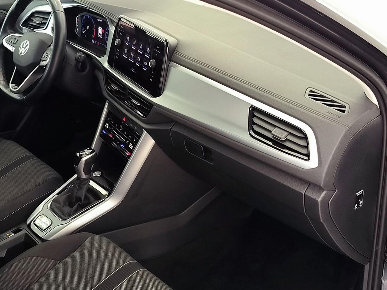 Volkswagen T-roc 20tdi 150cv Dsg Dark - Foto 2