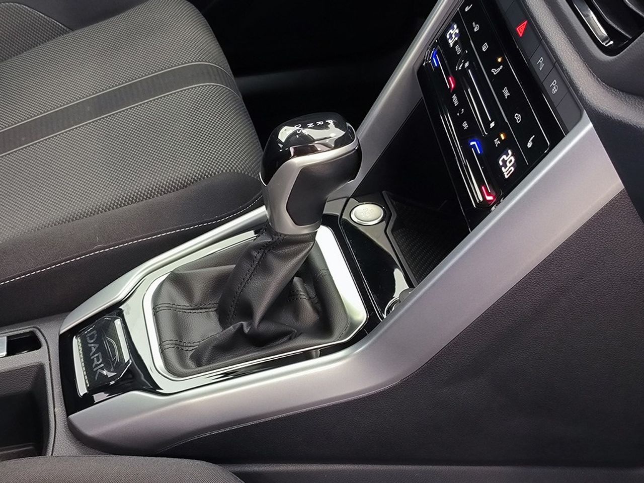 Volkswagen T-roc 20tdi 150cv Dsg Dark - Foto 2