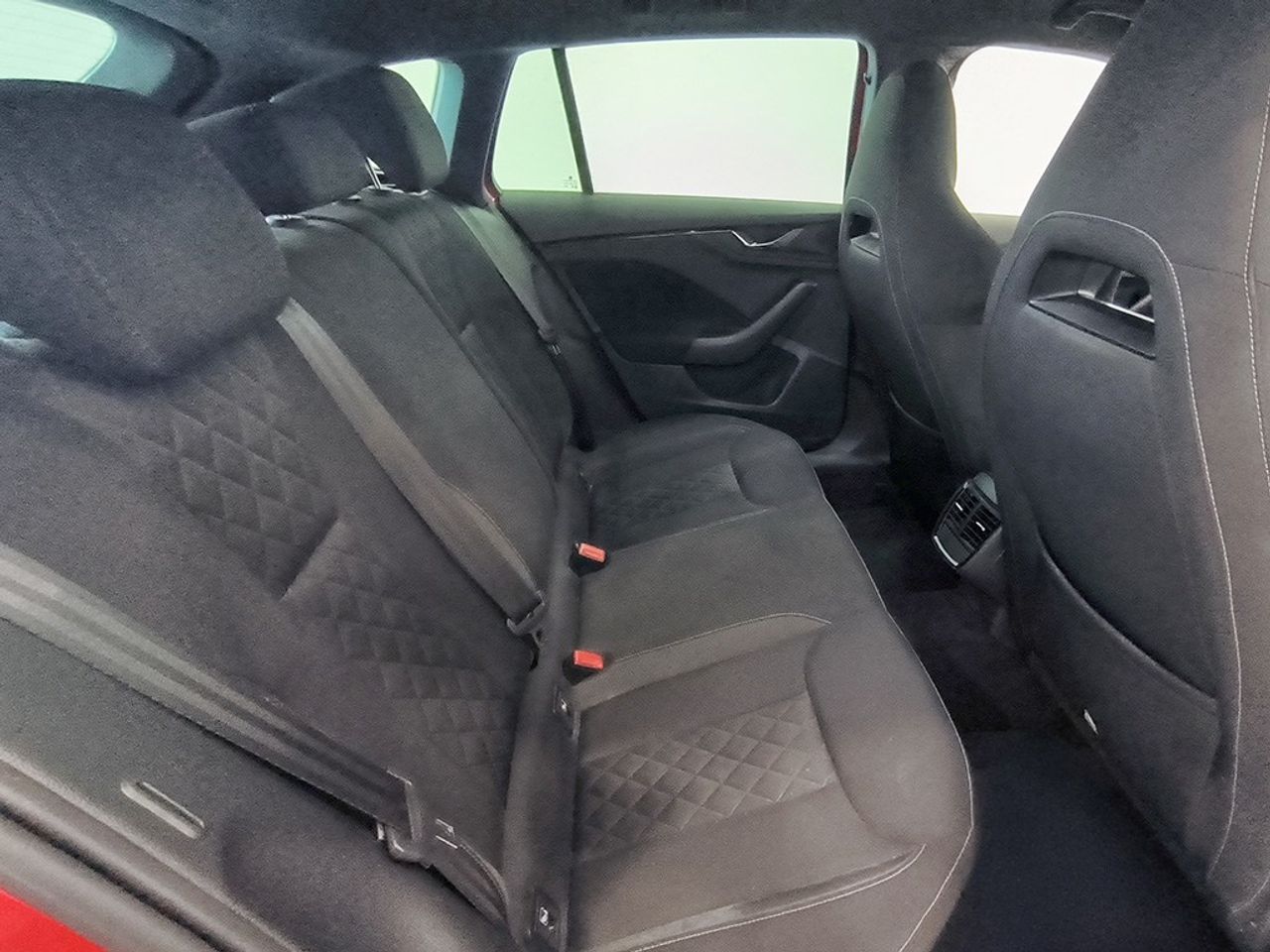 Skoda Scala 1.5 Tsi 150 Cv Sport - Foto 2