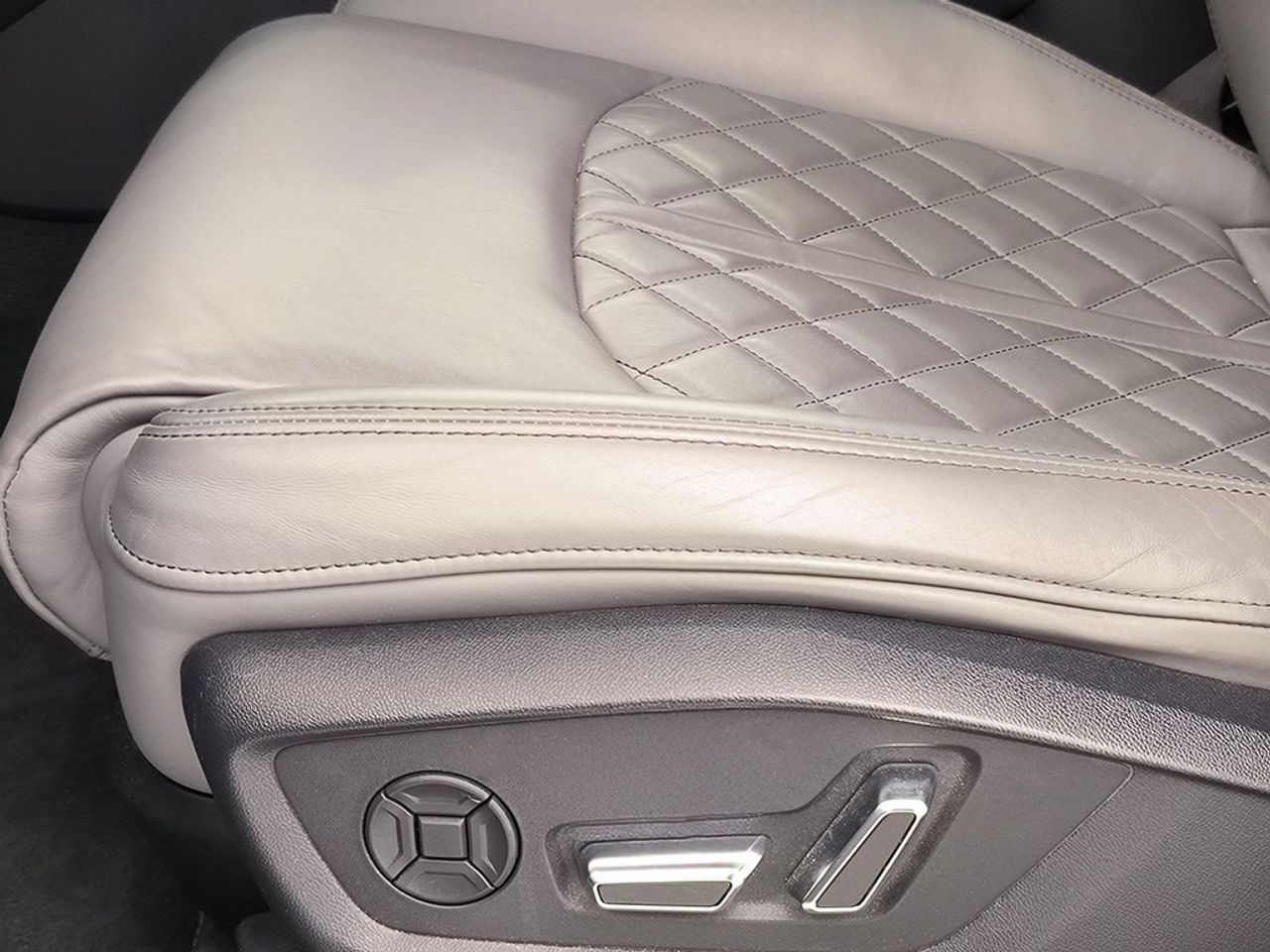 Audi Q8 50 tdi 286 cv quattro tiptronic black line plus - Foto 2