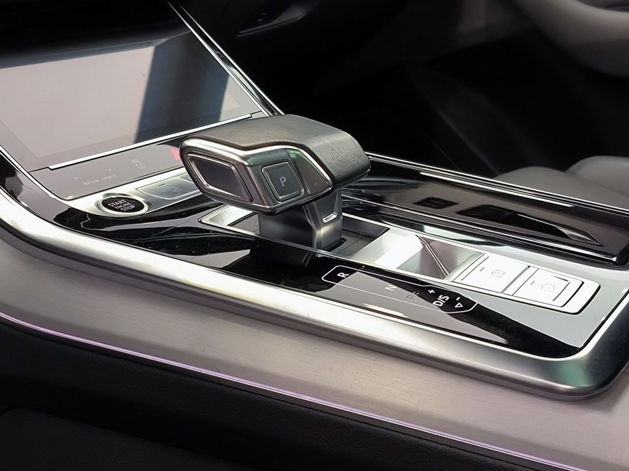 Audi Q8 50 tdi 286 cv quattro tiptronic black line plus - Foto 2