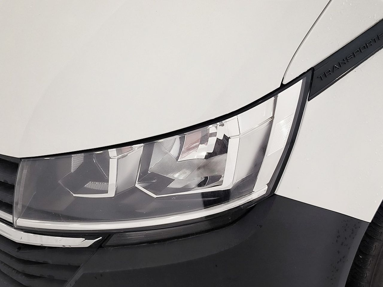 Volkswagen Transporter Furgon Techo Alto Isotermo - Foto 2