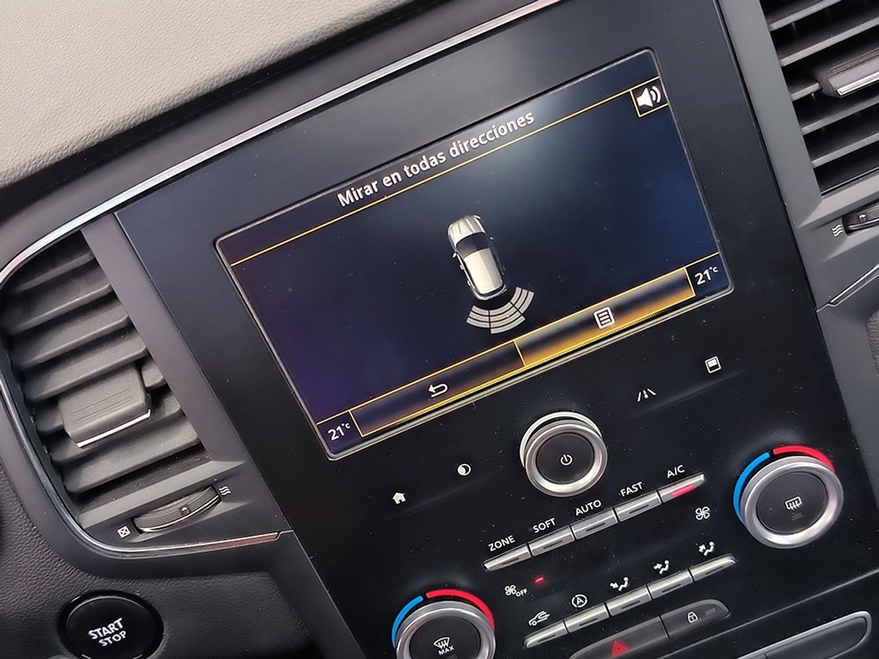 Renault Megane 12cc 130cv energy zen - Foto 2