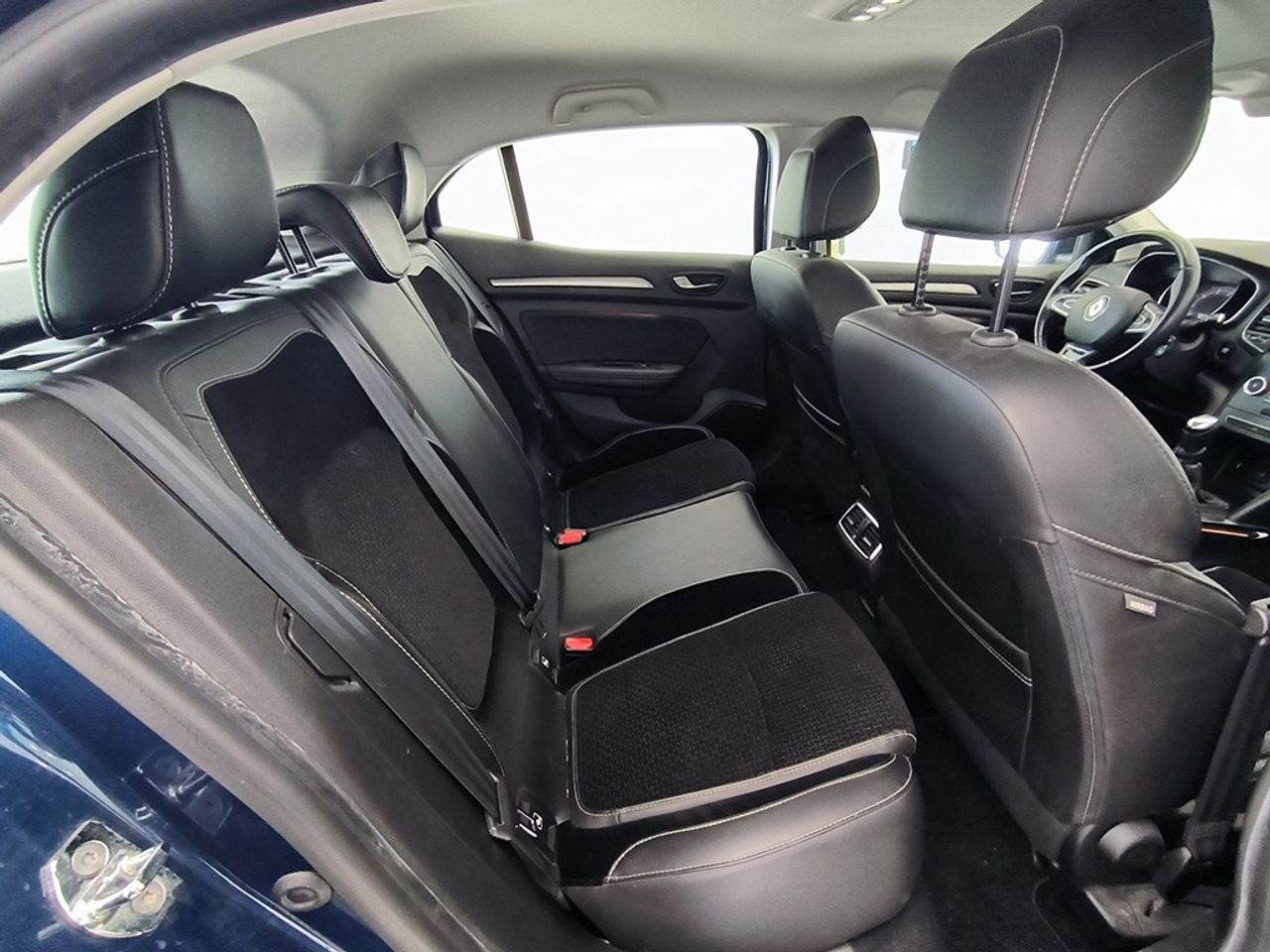 Renault Megane 12cc 130cv energy zen - Foto 2