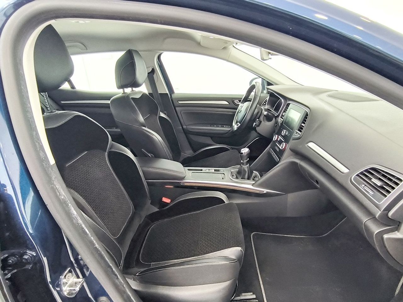 Renault Megane 12cc 130cv energy zen - Foto 2