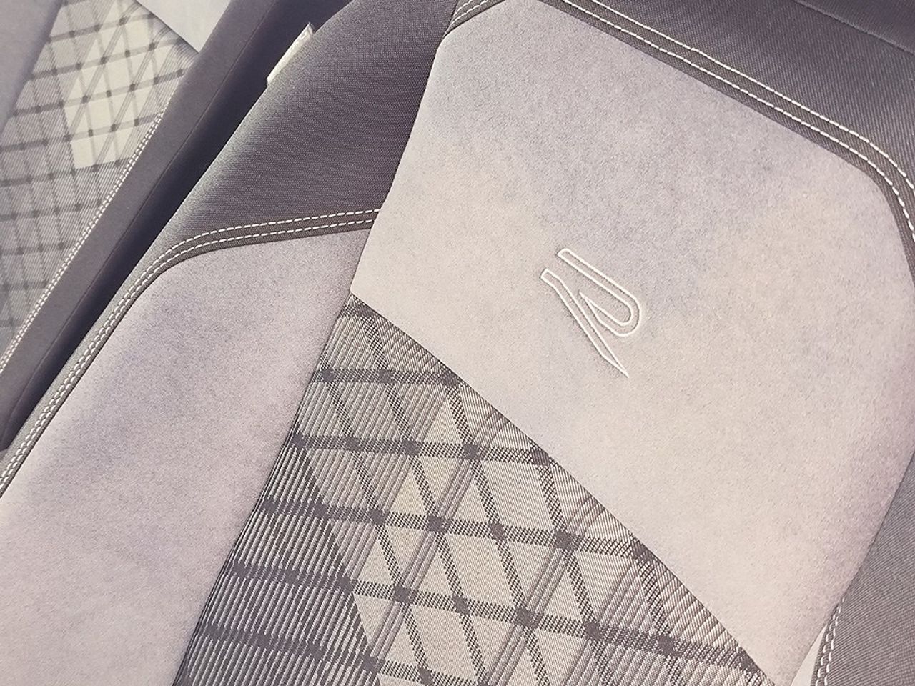 Volkswagen Polo 1.0 tsi 11 0cv dsg rline - Foto 2