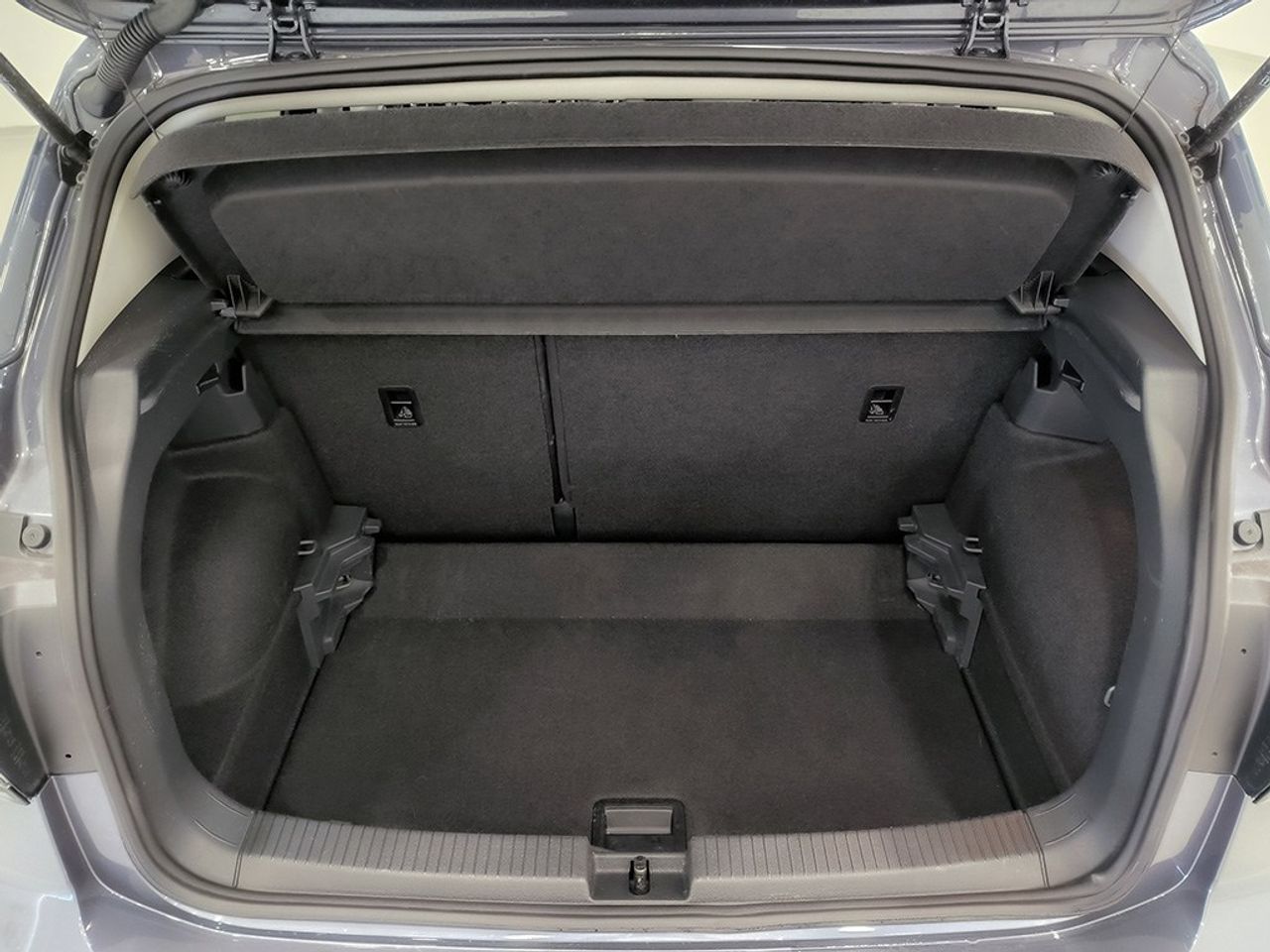 Volkswagen T-Cross 1.0 tsi 115 cv dsg - Foto 2