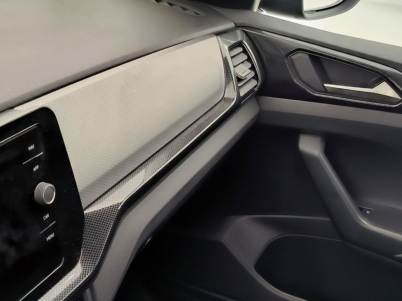 Volkswagen T-Cross 1.0 tsi 115 cv dsg life - Foto 2