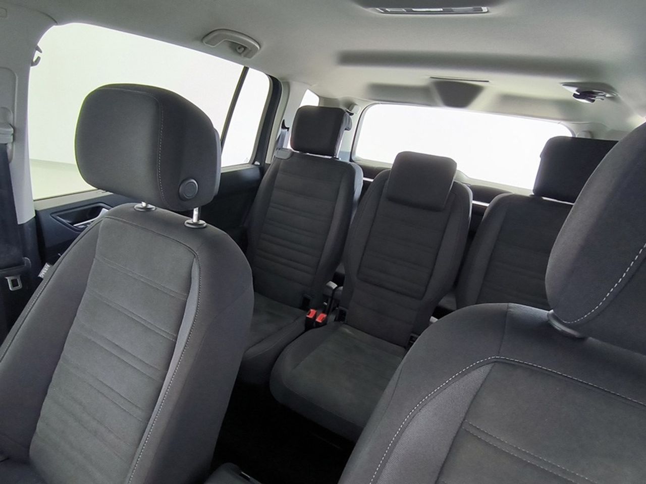 Volkswagen Touran 2.0 tsi 150 cv dsg mas - Foto 2